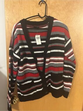 Hot Topic Social Collision Striped Fuzzy Girls Cardigan red/black/white/gray